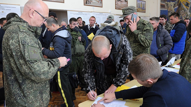 Ρωσία: Από την αρχή της επιστράτευσης έφυγαν από την χώρα περίπου 700.000 νέοι πολίτες