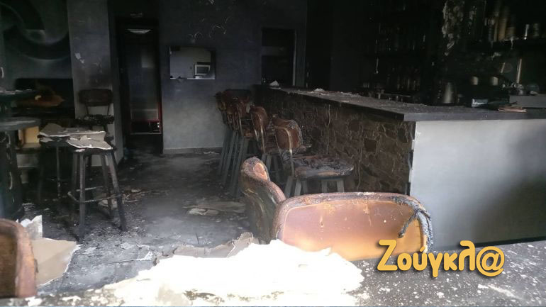 Έκρηξη σε καφετέρια στο Περιστέρι