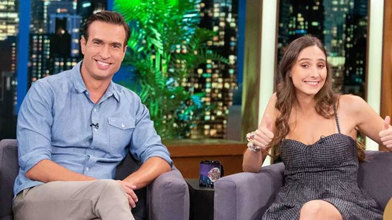 Φωτεινή Αθερίδου: «Έχω 75 % απώλεια ακοής» – Τι είπε για τον γάμο με τον Κωνσταντίνο Μαγκλάρα;