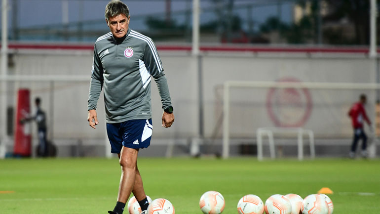 Μίτσελ: «Πιστεύω ότι σύντομα θα δούμε τον Ολυμπιακό που θέλουμε»