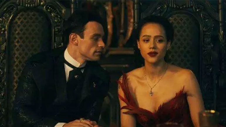 «Η Πρόσκληση»: Μια ταινία τρόμου με τη Νάταλι Εμάνουελ και τον Τόμας Ντόχερτι