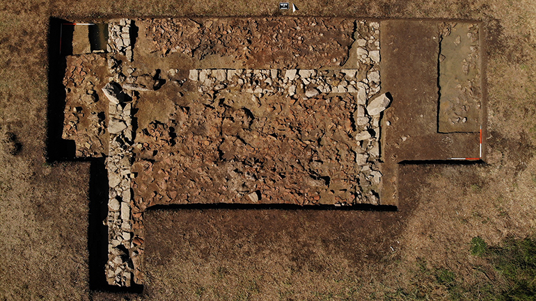 Ανακάλυψη ναόσχημου κτηρίου σε ανασκαφή στο Σαμικό Ηλείας – Αποδίδεται στο ιερό του Ποσειδώνα