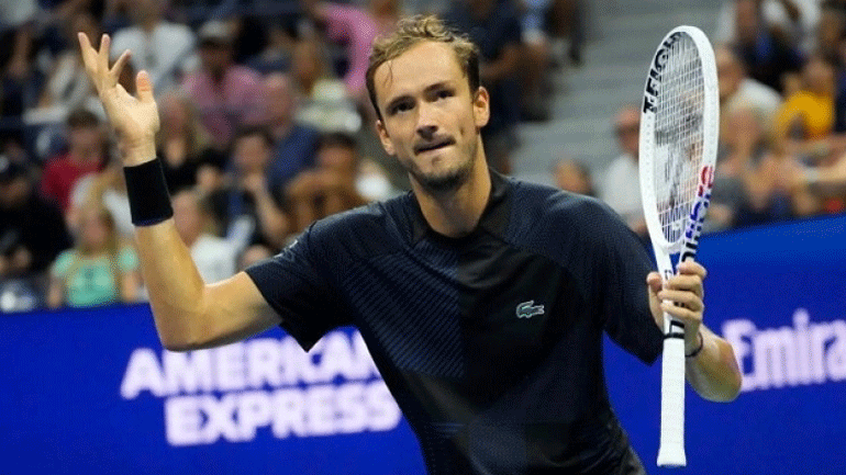 Αστάνα Open: Ραντεβού Τζόκοβιτς με Μεντβέντεφ στα ημιτελικά