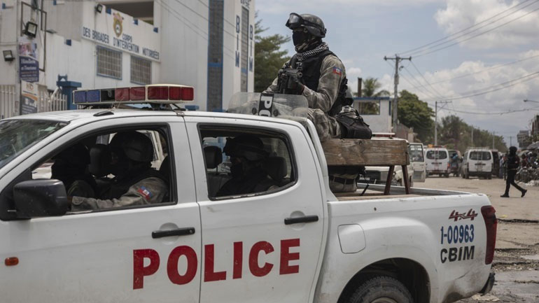 Αϊτή: Η κυβέρνηση ζητά «ειδική αστυνομική βοήθεια» για να αντιμετωπίσει την ανθρωπιστική κρίση