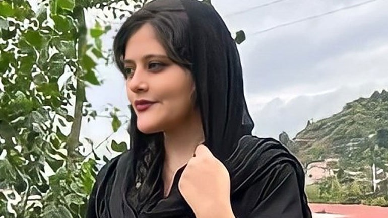 Το Βερολίνο ενάντια στη βίαιη καταστολή των διαδηλώσεων στο Ιράν