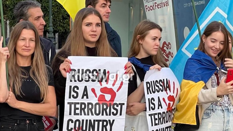 Θεσσαλονίκη: Διαμαρτυρία Ουκρανών για τους νέους ρωσικούς βομβαρδισμούς