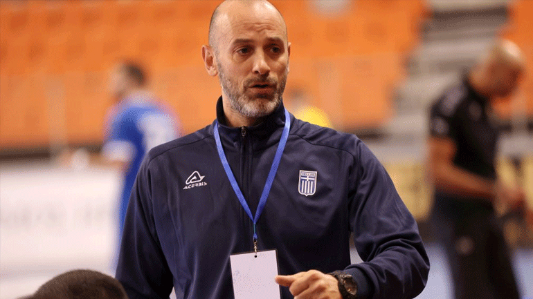 Ζαραβίνας: «Να επιδιώκουμε διαρκώς τη βελτίωση, διακαής πόθος η συμμετοχή σε μια μεγάλη διοργάνωση»