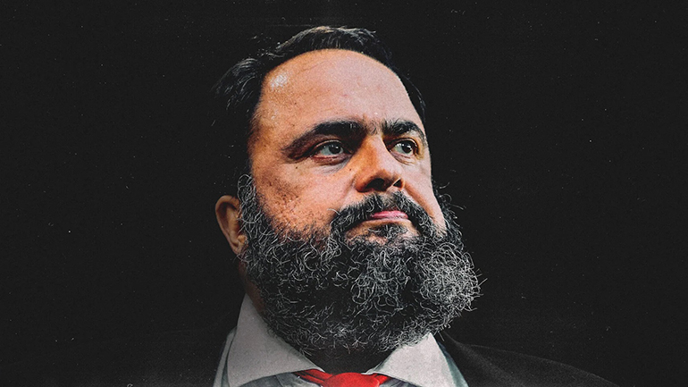 Ευάγγελος Μαρινάκης, ο άνδρας που επανέφερε τη Nottingham Forest στην Premier League* Ευάγγελος Μαρινάκης, ο άνδρας που επανέφερε τη Nottingham Forest στην Premier League*