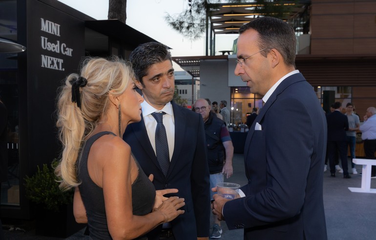 Μιράντα Σφακιανάκη -Διονύσης Παναγόπουλος - Αndreas Sieben