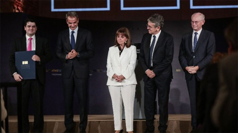 «Αυτοκράτειρα Θεοφανώ»: Στον κορυφαίο πιανίστα και μαέστρο Ντάνιελ Μπάρενμποϊμ το βραβείο