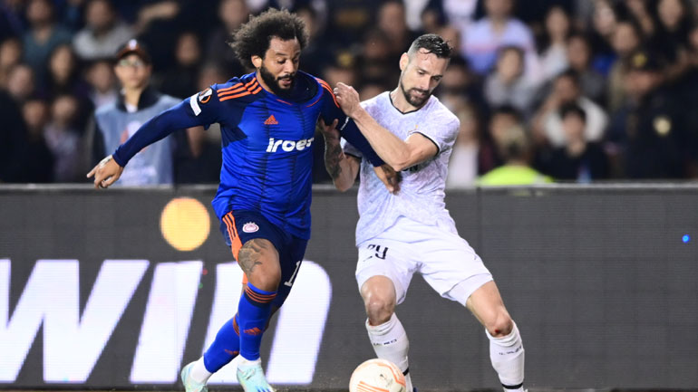 Ο Ολυμπιακός έμεινε όρθιος (0-0) στην έδρα της Καραμπάγκ και ελπίζει για την τρίτη θέση του ομίλου του!