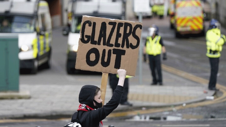 «Η οικογένεια Γκλέιζερ ζητά 10 δισ. δολάρια για να πουλήσει τη Μάντσεστερ Γιουνάιτεντ»