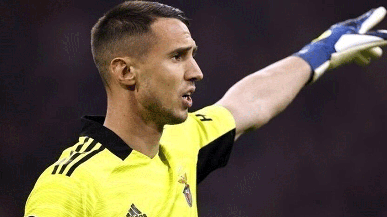 Η Μάντσεστερ Γιουνάιτεντ τσεκάρει τον Βλαχοδήμο