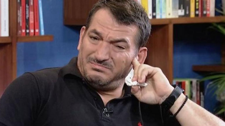 Ξέσπασε σε κλάματα  ο Πύρρος Δήμας για τον θάνατο του Αλέξανδρου Νικολαΐδη: «Δεν θ’ αντέξω να πάω στην κηδεία»