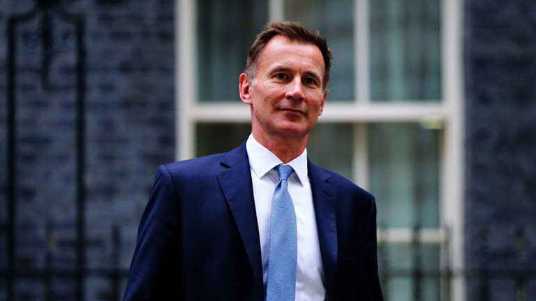 Ο Βρετανός υπουργός Οικονομικών θα παρουσιάσει στις 31 Οκτωβρίου το δημοσιονομικό σχέδιο της κυβέρνησης