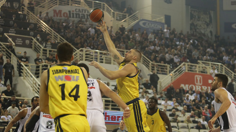 Εμετικό σύνθημα στο ντέρμπι ΠΑΟΚ-Άρης: «Τον σκότωσα γιατί ήταν Αρειανός…»