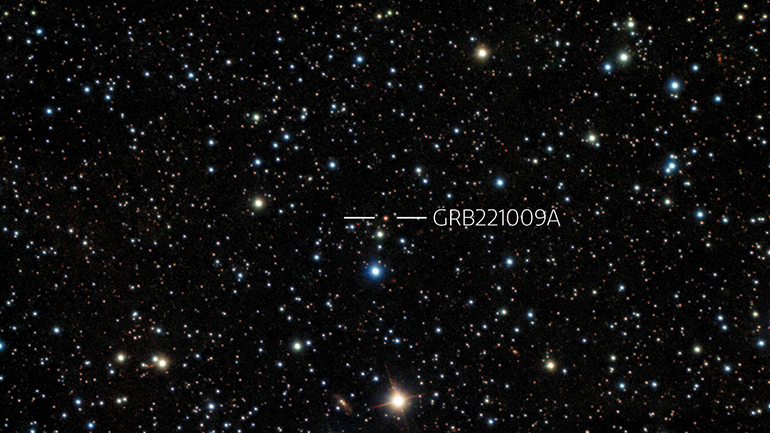 Παρατηρήθηκε η ισχυρότερη έκρηξη φωτός στο σύμπαν που έχουν δει ποτέ επιστήμονες Παρατηρήθηκε η ισχυρότερη έκρηξη φωτός στο σύμπαν που έχουν δει ποτέ επιστήμονες