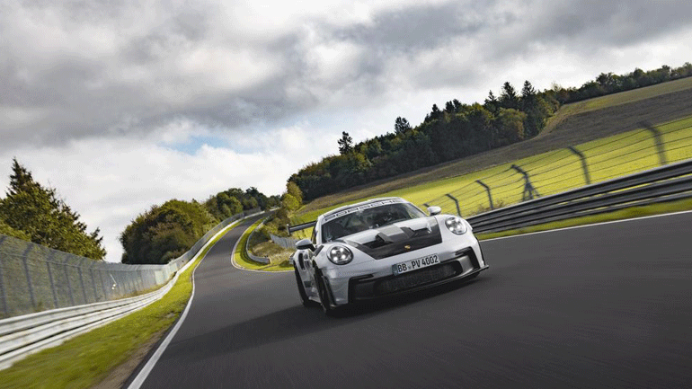 Εντυπωσιακό χρόνο κατάφερε η νέα Porsche 911 GT3 RS στο Nürburgring