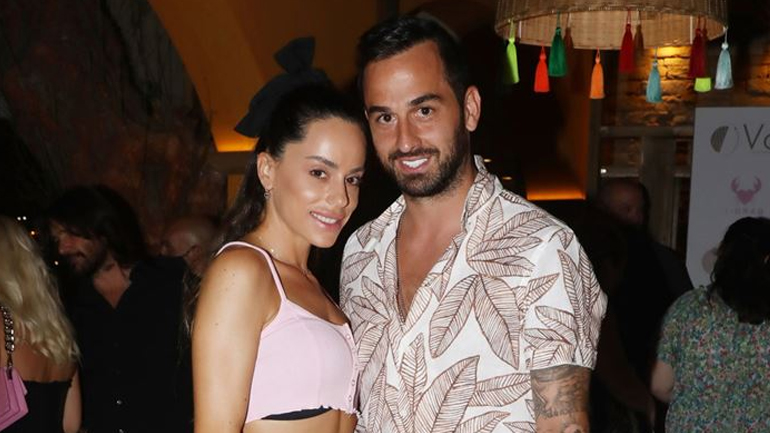 Μαρία Αντωνά – Άρης Σοϊλέδης για Σπύρο Μαρτίκα: «Ρώτα εκείνον πώς θα επενδύσουμε τα χρήματα του Survivor»