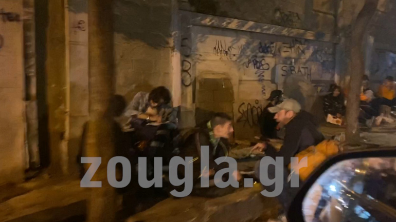 Ο… σκοτεινός περίπατος της Αθήνας