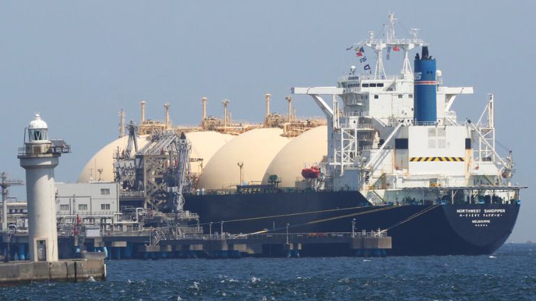 Δεκάδες τάνκερ με LNG ακόμη περιμένουν σε ευρωπαϊκές ακτές για να ξεφορτώσουν