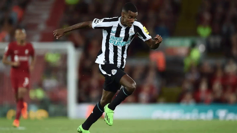 Νιούκαστλ: Υποτροπή ο Ίσακ, επιστρέφει μετά το Μουντιάλ