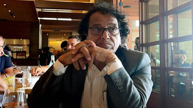 Η Σαουδική Αραβία καταδίκασε Αμερικανό για αναρτήσεις του στο twitter Η Σαουδική Αραβία καταδίκασε Αμερικανό για αναρτήσεις του στο twitter