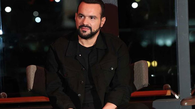 Γιώργος Αρσενάκος: Το πρόβλημα υγείας της Ελένης Φουρέιρα και η απάντηση για τη χειρονομία στα Mad Awards