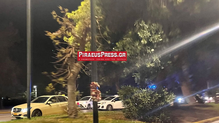 Γλυφάδα: Σοβαρό τροχαίο στην παραλιακή – Αναφορές για τραυματία