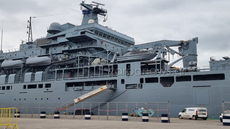Στη Σούδα μεγάλο πλοίο υποστήριξης του Γερμανικού Ναυτικού