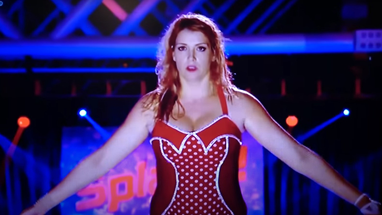 Όταν η υποψήφια για την πρωθυπουργία της Βρετανίας εργαζόταν ως βοηθός μάγου στη Ρουμανία Όταν η υποψήφια για την πρωθυπουργία της Βρετανίας εργαζόταν ως βοηθός μάγου στη Ρουμανία