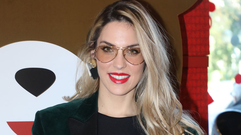 Μαντώ Γαστεράτου: «Ντρεπόμουν να βγω από το σπίτι…»