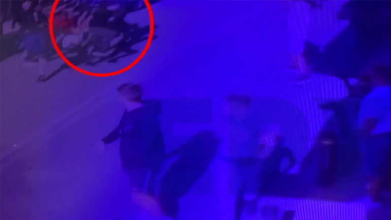 Βίντεο-ντοκουμέντο από άγρια συμπλοκή έξω από λύκειο της Κυψέλης