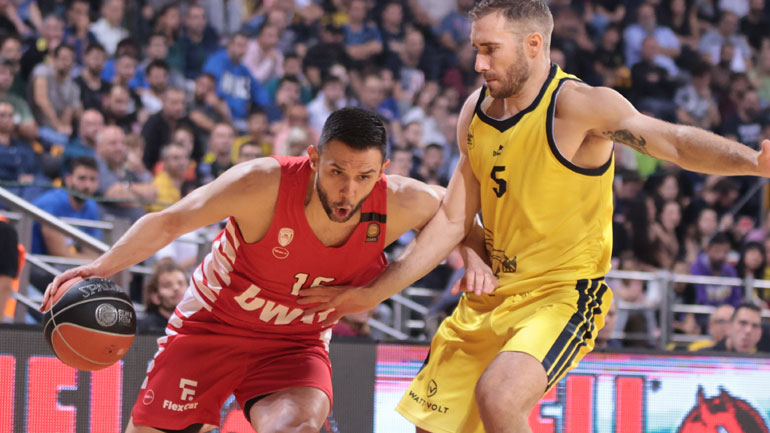 Έκανε το «3 στα 3» στην Basket League ο Ολυμπιακός, 83-66 τον Άρη στη Θεσσαλονίκη