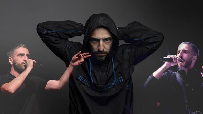 ΛΕΞ: Το «μουσικό φαινόμενο» που γράφει ιστορία – Ποιος είναι ο ράπερ που γεμίζει στάδια;