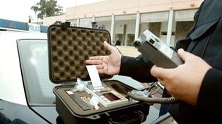 Πάνω από το επιτρεπτό όριο σε ποσοστό αλκοόλ, το 10,36% των Ελλήνων οδηγών