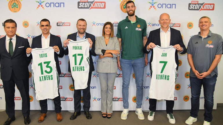 Βασίλης Παρθενόπουλος, Πρόεδρος ΚΑΕ Παναθηναϊκός, Φώτης Ζησιμόπουλος, Chief Product Officer ΟΠΑΠ, Γιάννης Ρόκκας, Chief Marketing Officer ΟΠΑΠ, Χριστίνα Βραχάλη, Γιώργος Παπαγιάννης, Αρχηγός ΚΑΕ Παναθηναϊκός, Γιαν Κάρας, Διευθύνων Σύμβουλος ΟΠΑΠ, Ντέγιαν Ράντονιτς, Προπονητής ΚΑΕ Παναθηναϊκός
