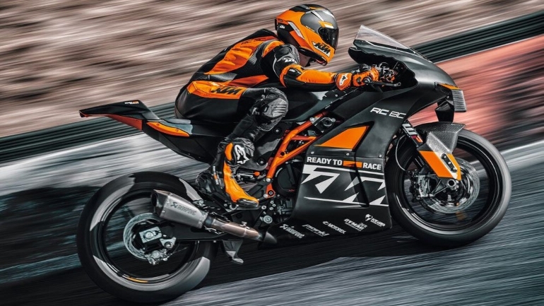 200 νέες KTM RC 8C περιορισμένης έκδοσης για το 2023