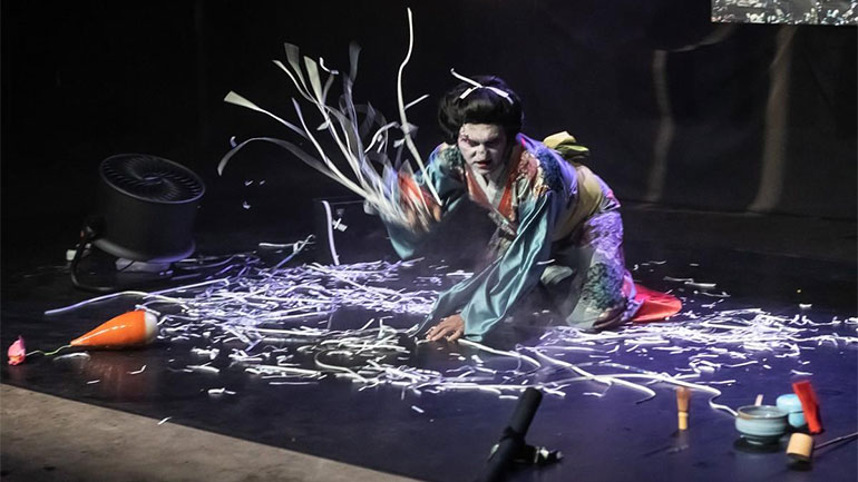 «Tea Ceremony»: Επιστρέφει για τέσσερις μοναδικές παραστάσεις στο Bios