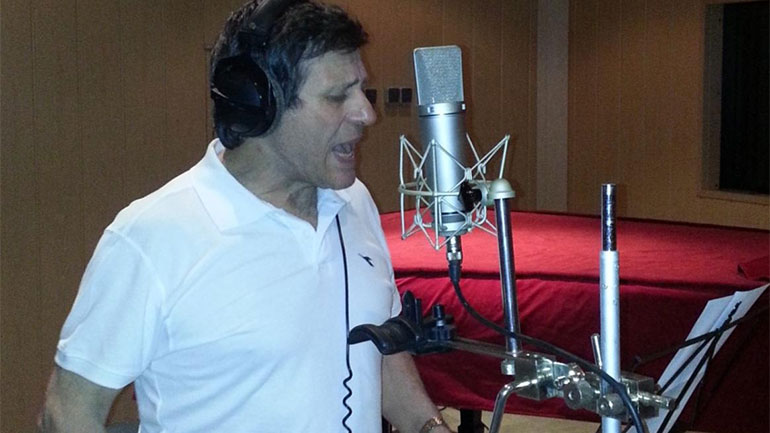 «Cosmos»: Ένα νέο, πολυπολιτισμικό άλμπουμ από τον Σταύρο Αβράμογλου!