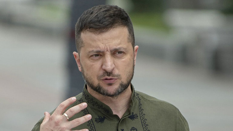 Ζελένσκι: «Εξαιρετικά σκληρές μάχες διεξάγονται στο Μπαχμούτ»