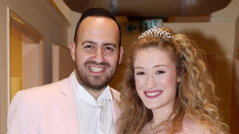 Οι ευχές του Μαυρίκιου Μαυρικίου στην Ιλάειρα Ζήση: «Γιορτάζει το φως του φωτός μου, η γεύση των χειλιών μου»