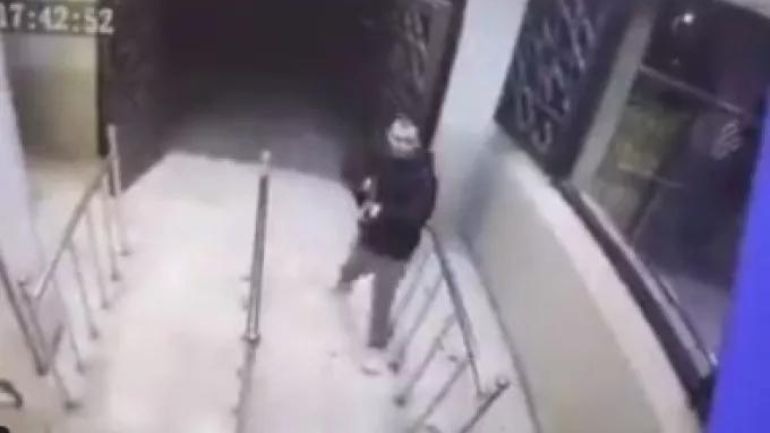 Ιράν: To Ισλαμικό Κράτος πίσω από την επίθεση στο μαυσωλείο της Σιράζ – Στους 13 οι νεκροί