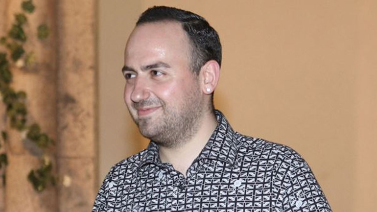 Μαυρίκιος Μαυρικίου: «Αποπειράθηκαν μέχρι και να με βιάσουν, μου έριχναν κέρματα για να τους τραγουδήσω»