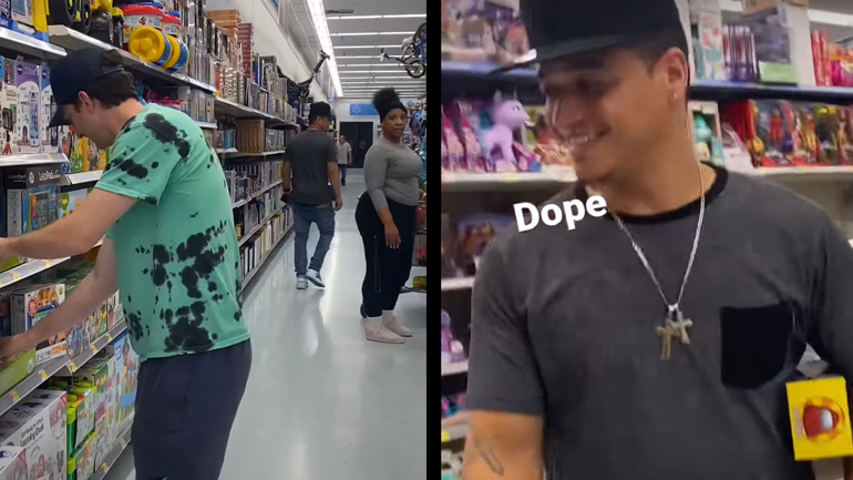 Παίζοντας μουσική σε κατάστημα παιχνιδιών