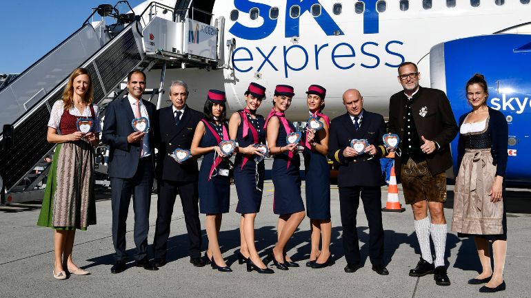 SKY express: Ξεκίνησαν οι απευθείας πτήσεις Αθήνα – Μόναχο