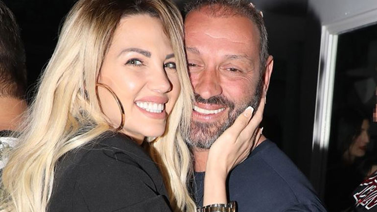 Σάσα Μπάστα: Διαψεύδει την είδηση χωρισμού από τον Δημήτρη Κουσαθανά