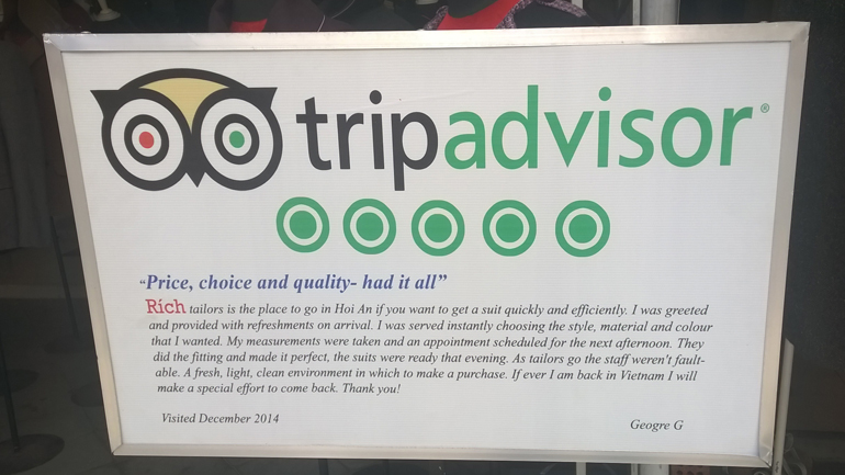 Η επί πληρωμή εξαγορά θετικών κριτικών και ακολούθων που στέλνεται σε ιδιοκτήτες καταλυμάτων