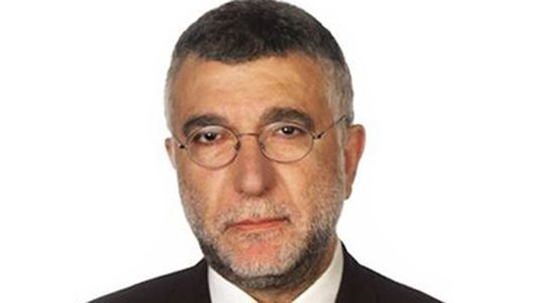 Πατρίς, θρησκεία, οικογένεια και μπουρδέλα