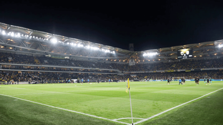 Super League: Σε απολογία κλήθηκαν επτά ΠΑΕ